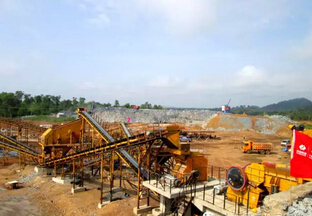 老挝东萨宏水电站砂石骨料生产线100吨筛分系统安装调试成功