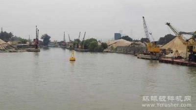 泰州古马干河畔18家砂石码头20天全部拆除！