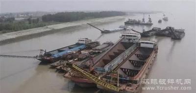荆州公安破获采砂石1500余万吨，涉案船只近500艘！