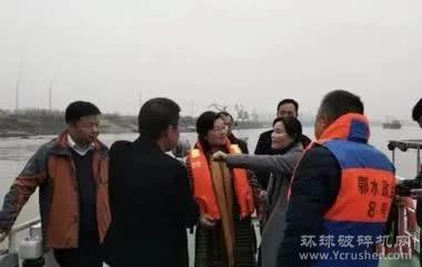湖北武汉长江河道非法采砂严打三个月！