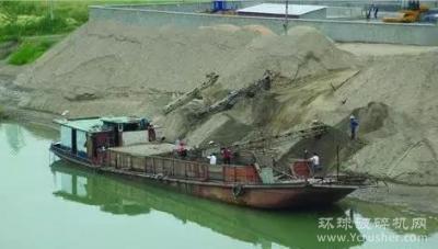 湘阴县砂石采区已有5艘采砂船、31艘运输船投入生产