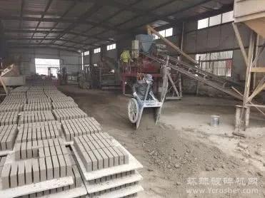连云港建筑垃圾巧利用，再生成“金砖”，日生产40000块！