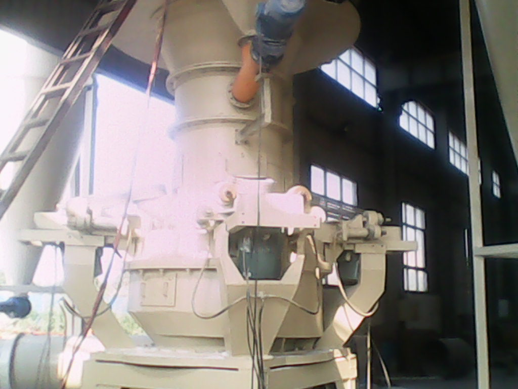 少林矿机供应超细磨粉机产品图片