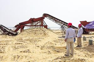 天津东疆湾沙滩排球比赛场地启用振动筛分生产线筛沙迎全运