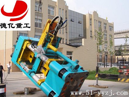 德亿液压砖机2012新型绿色环保设备的代言人产品图片