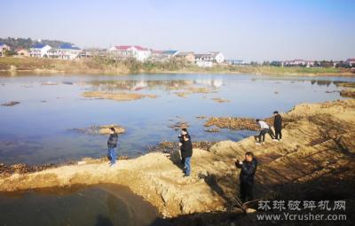 株洲攸县：多措并举治理采砂顽疾 重建河道恢复绿色生态