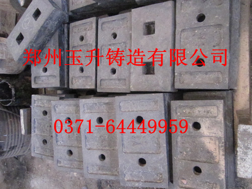 郑州玉升长期供应反击块  购买优质耐磨配件专业郑州玉升