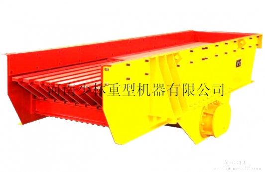 可以对物料进行粗筛分的振动给料机产品图片
