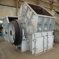 鼎盛<a href='http://www.ycrusher.com/product/s84.html' target='_blank'>锤式破碎机</a>