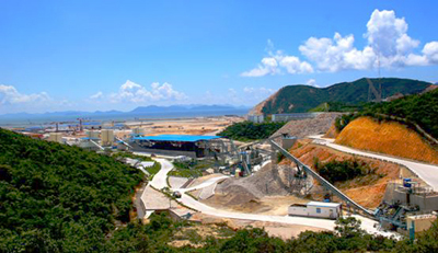 2008年12月，中国水电九局在广东台山核电厂建成投产的又一座绿色环保型大型人工砂石系统