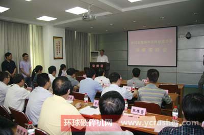 市科技局纪委书记许新明主持2012年郑州市科技进步奖评审答辩会
