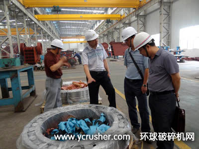 双方就白鹤滩水电站人工砂石系统做深入交流
