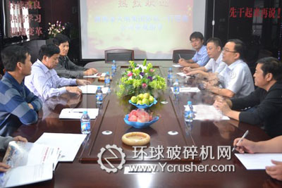 湖南金大地集团彭总莅临郑州鼎盛考察大型砂石生产线设备