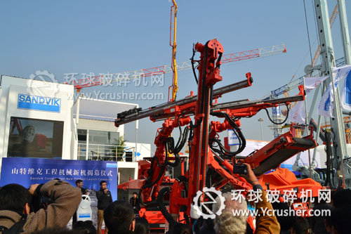 山特维克推出专为中国市场研发的新型产品—分离式中小型潜孔钻机