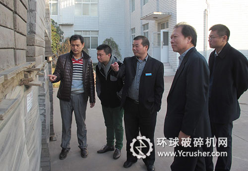 马来西亚鹏业发展有限公司董事长吴惠光实地考察公司产品