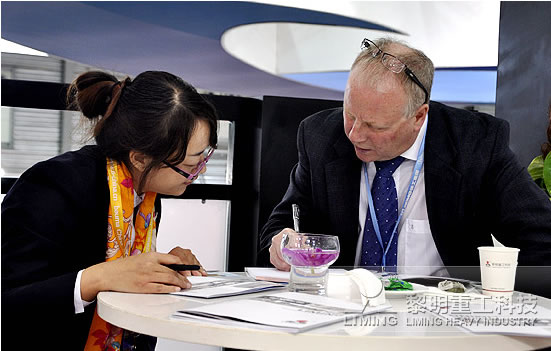 理性自信、开放从容-黎明重工bauma China 2014收官